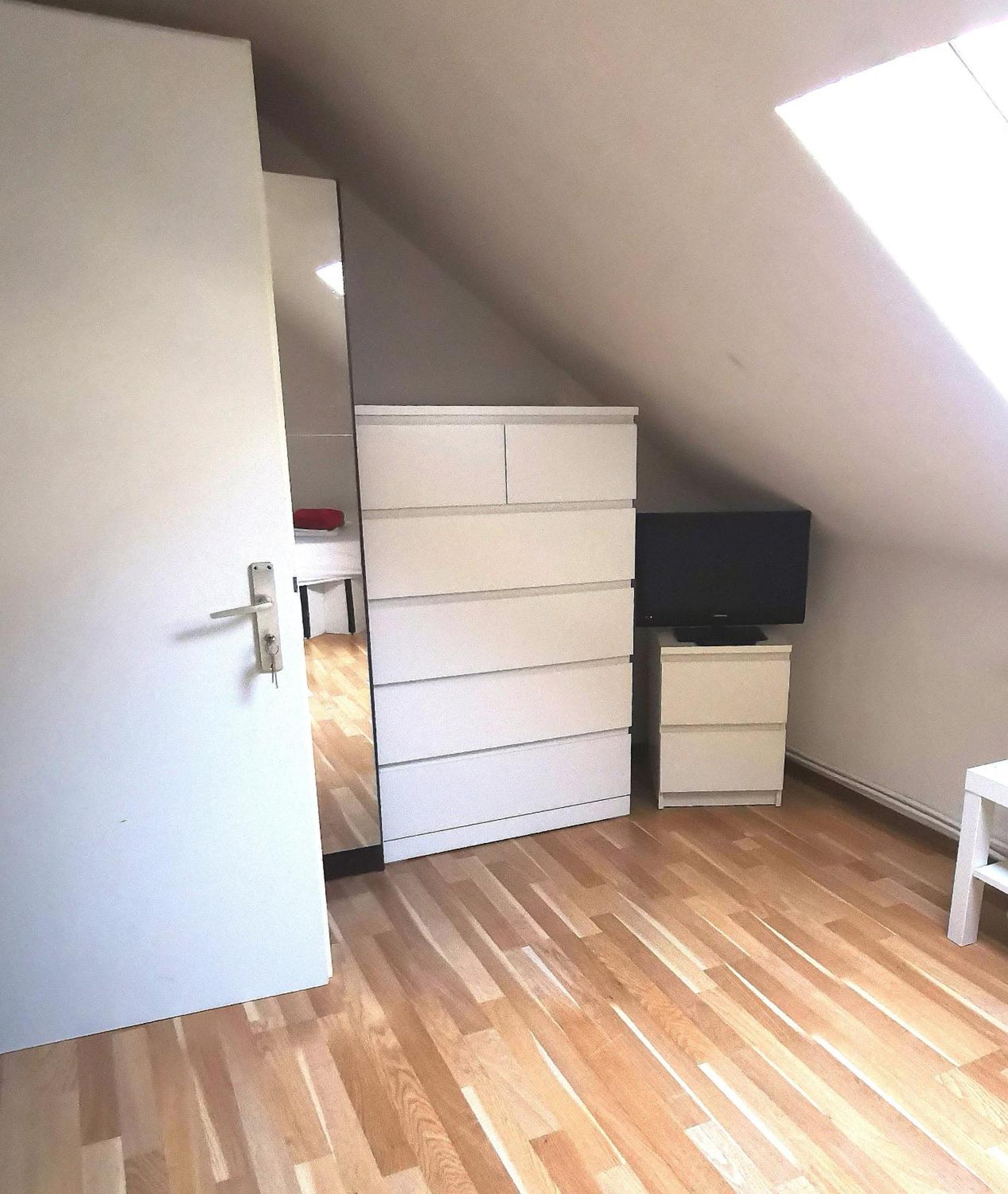 Privat In Zwei-zimmer-wohnung Als 2er Wg Accommodatie bij particulieren *