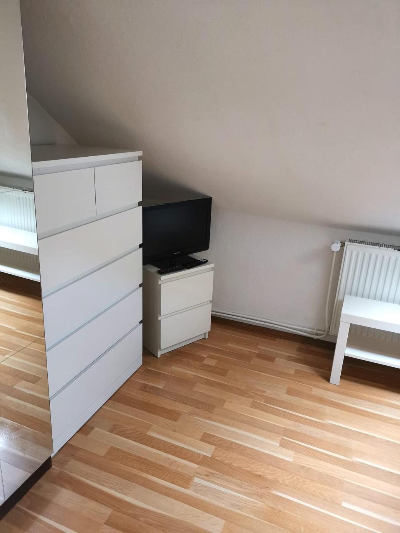 Privat In Zwei-zimmer-wohnung Als 2er Wg Accommodatie bij particulieren Keulen